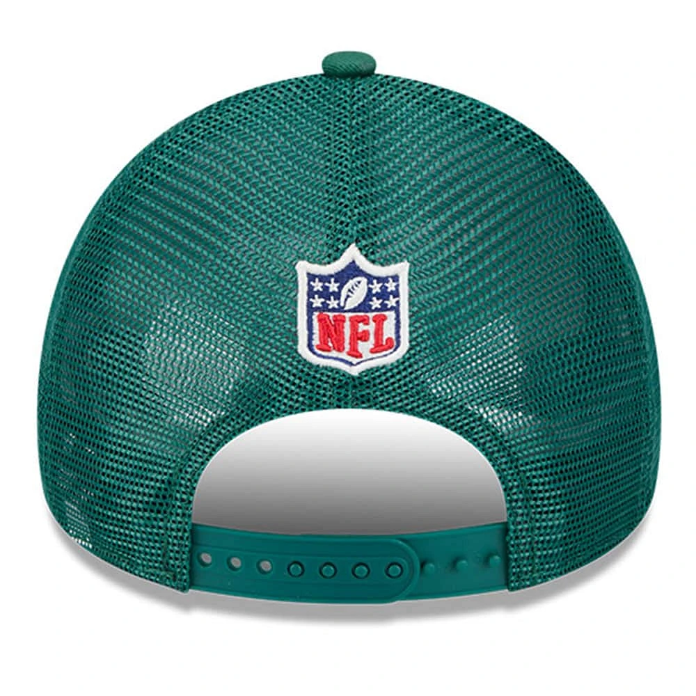 Men's New Era Stone/Green New York Jets 2024 Sideline Historic 9FORTY A-Frame Trucker Adjustable Hat