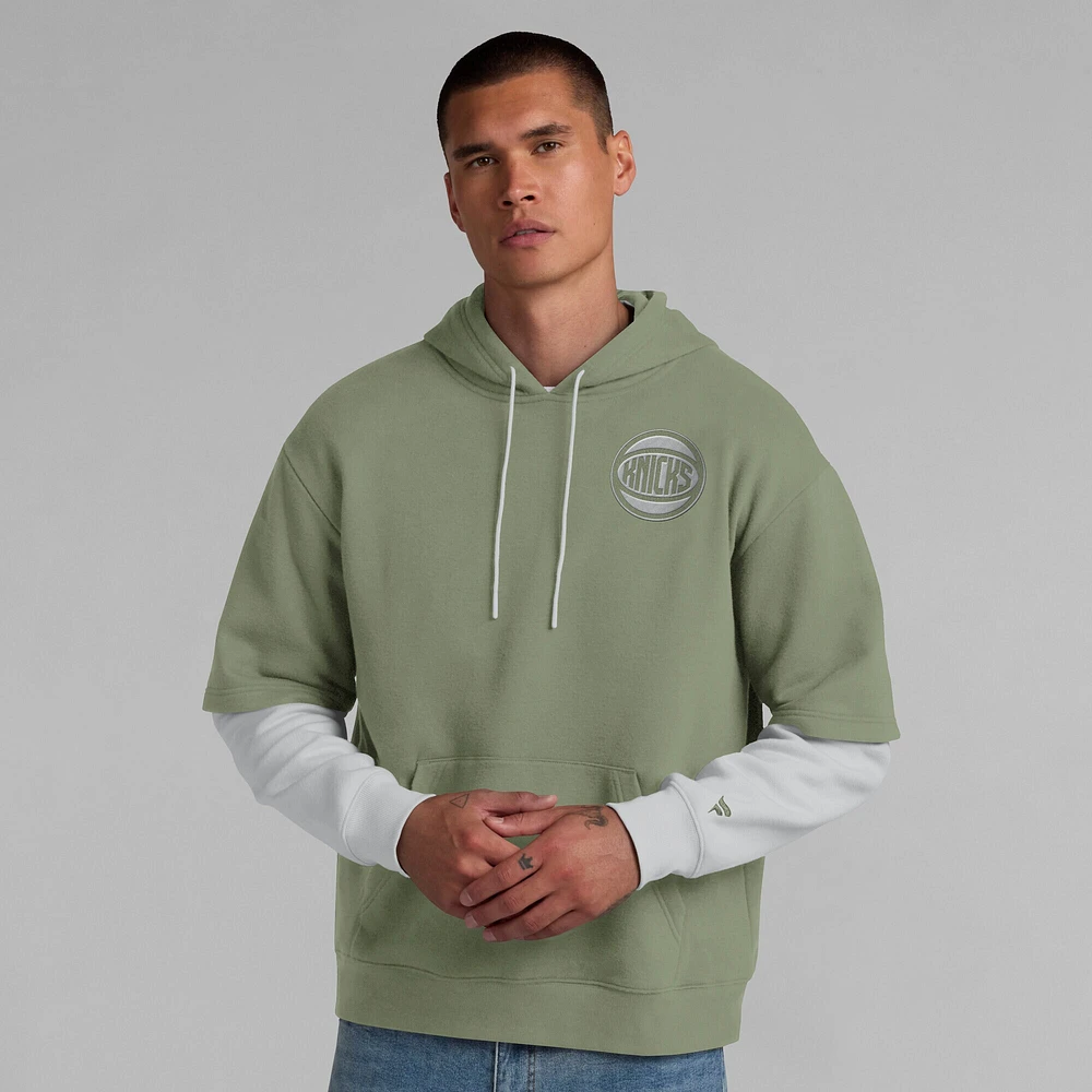 Men's Fanatics  Olive New York Knicks Elements Sleek Pullover Hoodie