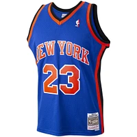 Men's Mitchell & Ness Marcus Camby Blue New York Knicks 1998/99 Hardwood Classics Swingman Jersey