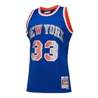 Men's Mitchell & Ness Patrick Ewing Blue New York Knicks 1991/92 Hardwood Classics 75th Anniversary Diamond Swingman - Jersey
