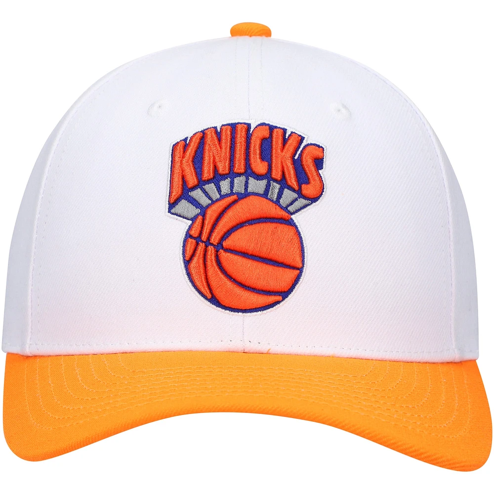 Men's Mitchell & Ness White/Orange New York Knicks Hardwood Classics Core 2-Tone 2.0 Pro Snapback Hat