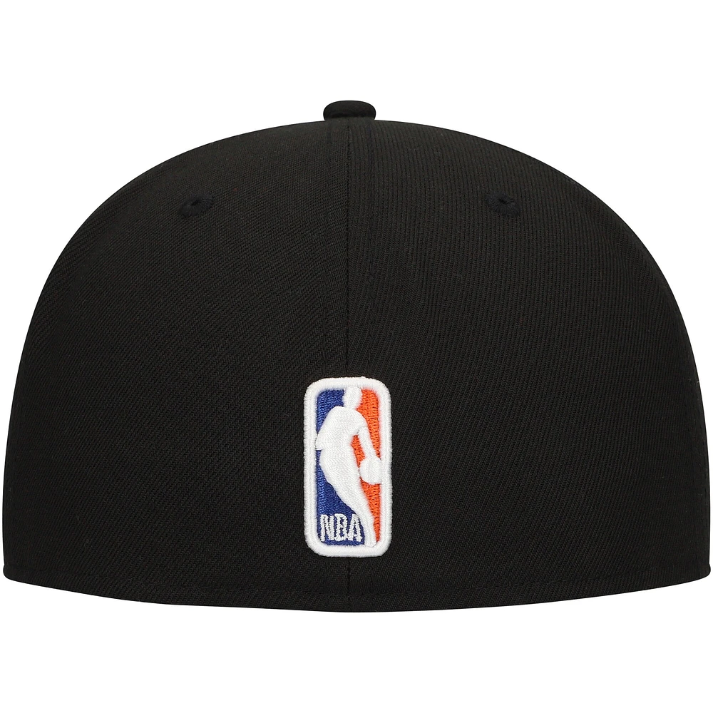 Men's New Era Black York Knicks Blackout Shadow Logo 59FIFTY Fitted Hat