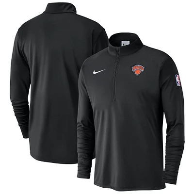 Men's Nike Black New York Knicks 2024/25 Courtside Performance Half-Zip Top