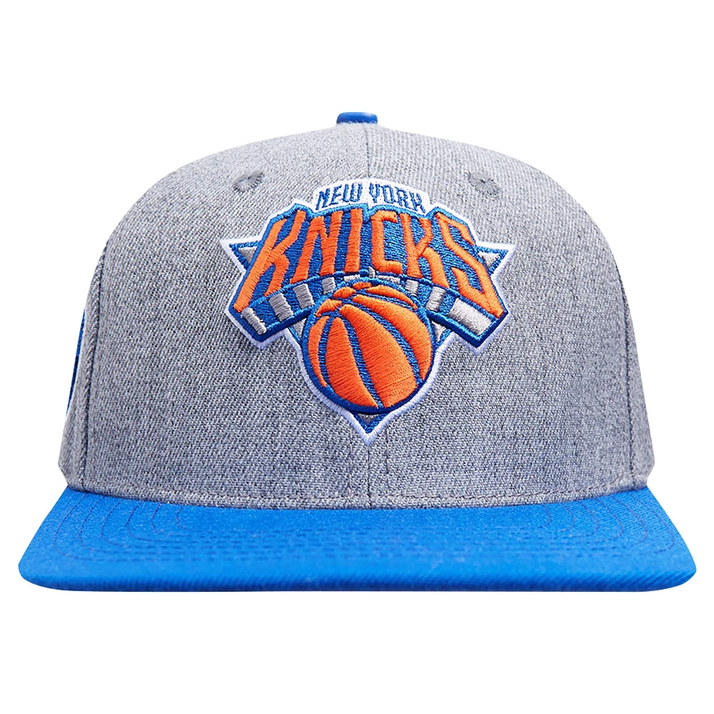 Men's Pro Standard Gray/Blue New York Knicks Classic Logo Two-Tone Snapback Hat