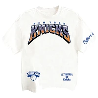 T-shirt premium blanc Two Hype pour homme, collection Drip & Dime des New York Knicks