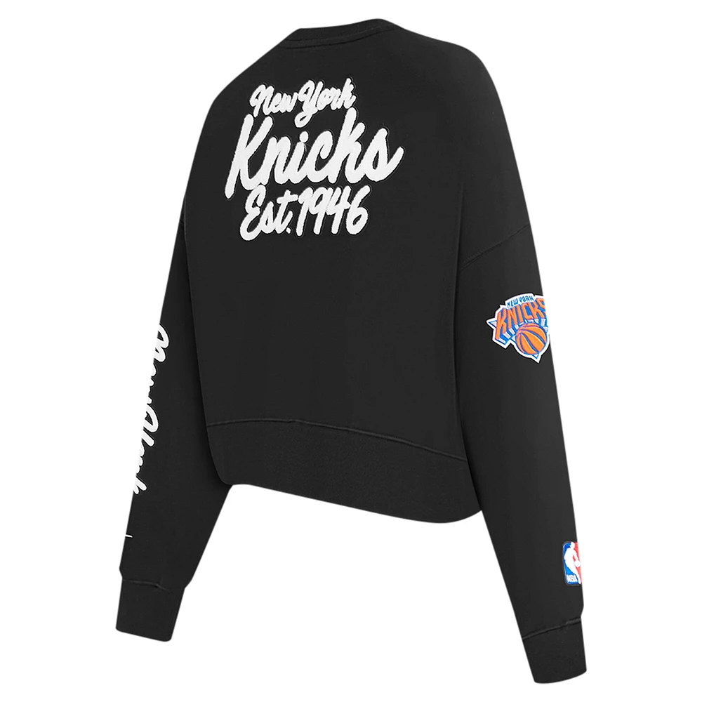 Women's Pro Standard Black New York Knicks Paint The City Cropped Pullover Sweatshirt