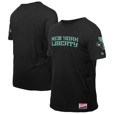 T-shirt New Era noir pour homme avec logo York Liberty Premium