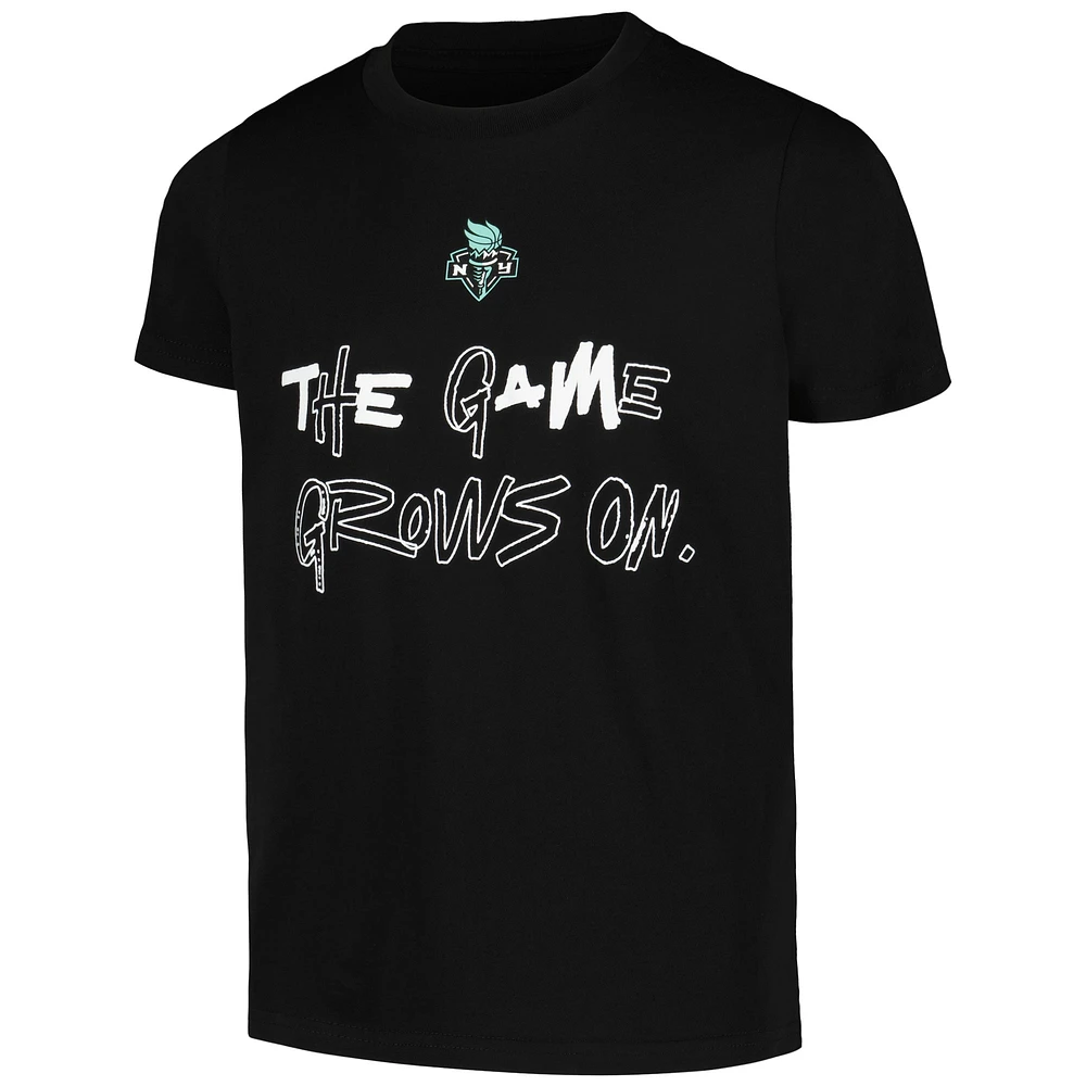 Youth round21 Sabrina Ionescu Black New York Liberty Player Signature Name & Number T-Shirt