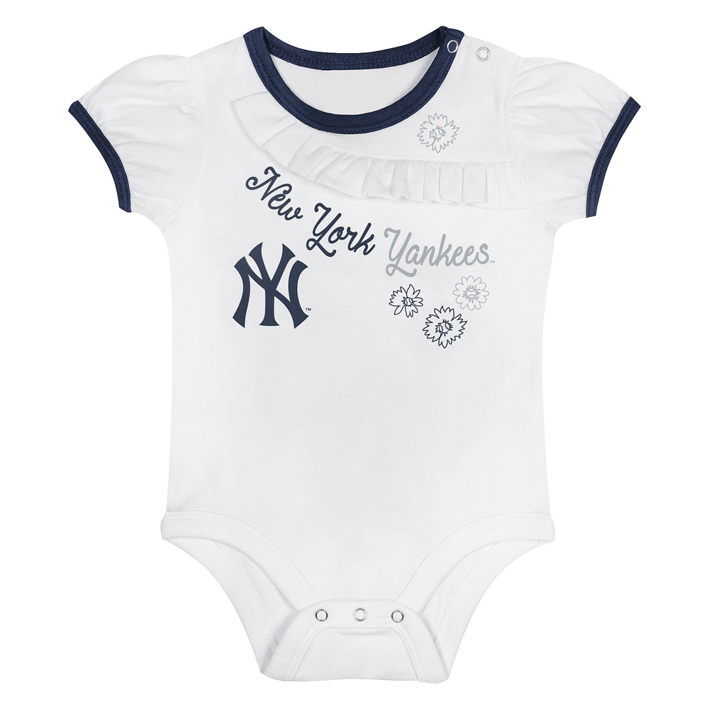 Infant New York Yankees Sweet Bodysuit & Skirt Set