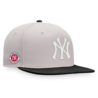 Men's Fanatics  Gray/Black New York Yankees Sky Team Patch Snapback Hat