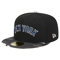 Men's New Era Black York Yankees Metallic Camo 59FIFTY Fitted Hat