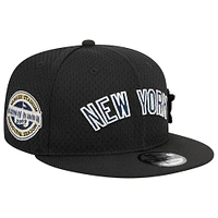 Men's New Era Black New York Yankees Post Up Pin 9FIFTY Snapback Hat