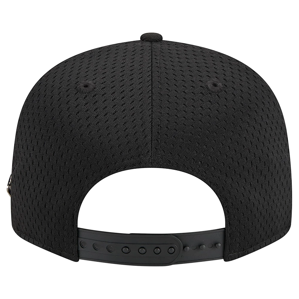 Men's New Era Black New York Yankees Post Up Pin 9FIFTY Snapback Hat