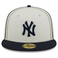 Men's New Era  Cream/Navy York Yankees Chrome Sutash 59FIFTY Fitted Hat