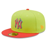 Men's New Era Green/Red York Yankees Cyber Highlighter 59FIFTY Fitted Hat