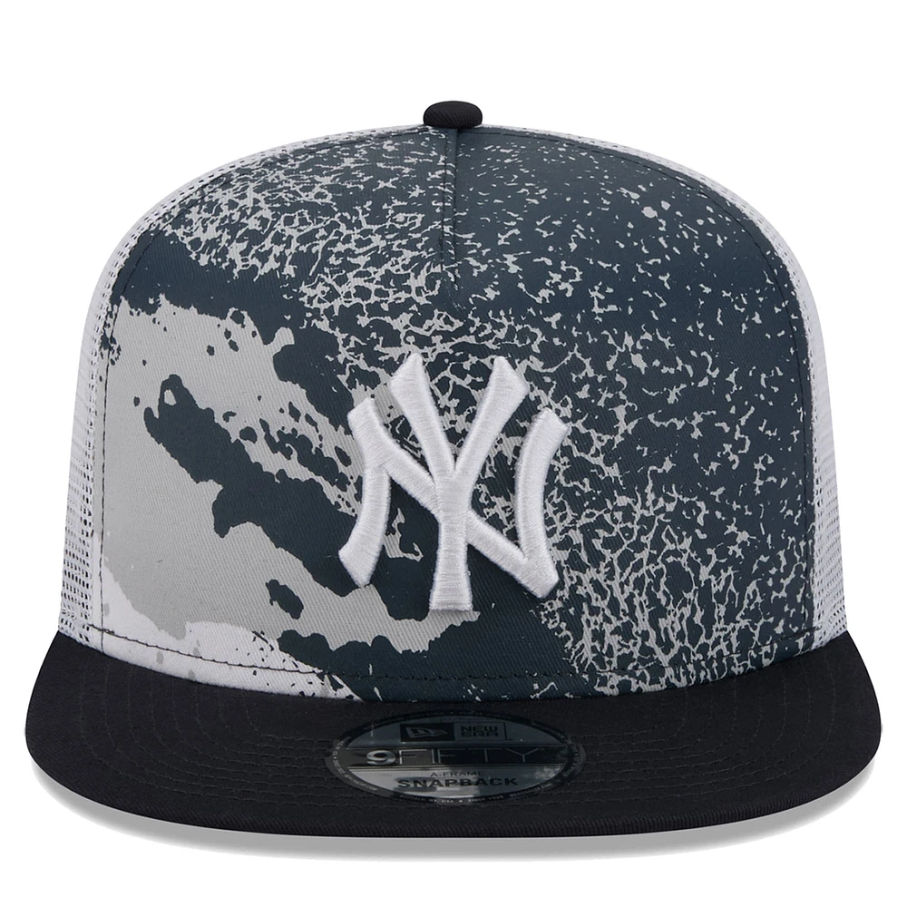 Men's New Era Navy New York Yankees Court Sport 9FIFTY Snapback Hat