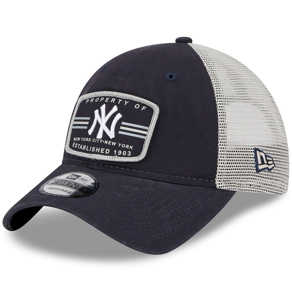 Men's New Era Navy New York Yankees Property Trucker 9TWENTY Snapback Hat