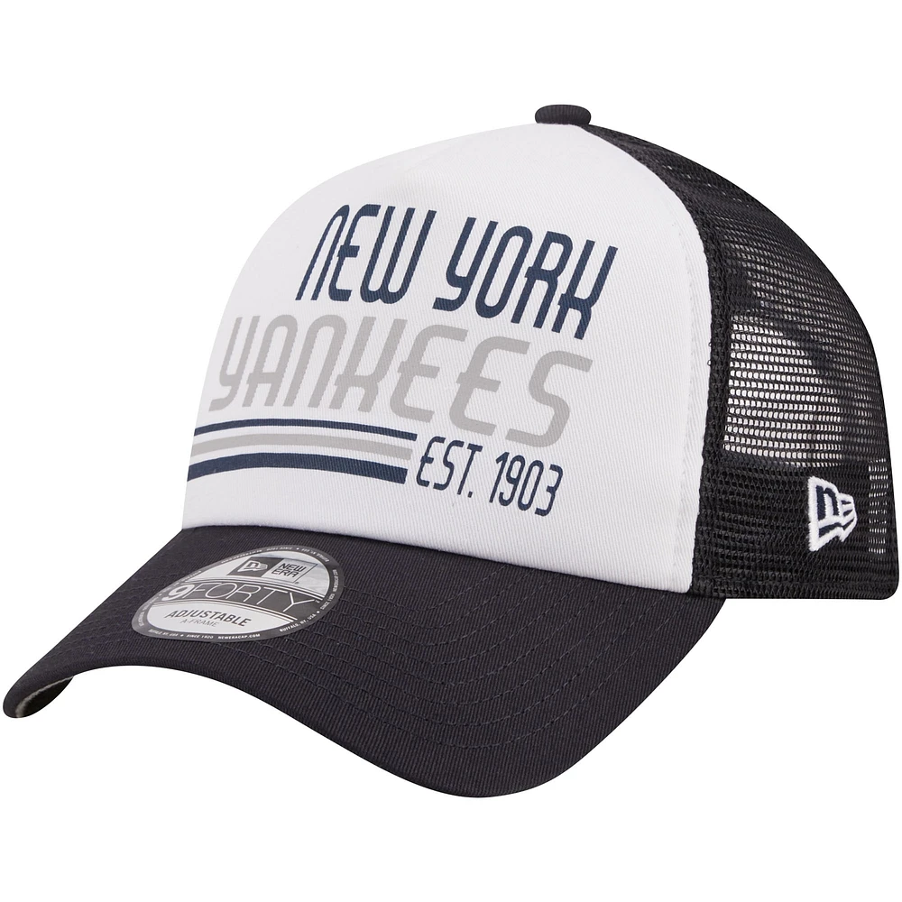 Men's New Era Navy New York Yankees Stacked 9FORTY Trucker Adjustable Hat