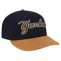 Men's New Era Navy York Yankees Team Suede Visor Low Profile 59FIFTY Fitted Hat