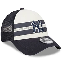 Men's New Era White/Navy New York Yankees Team Stripe Trucker 9FORTY Snapback Hat