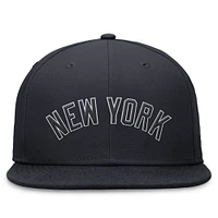 Men's Nike Navy New York Yankees True Performance Fitted Hat