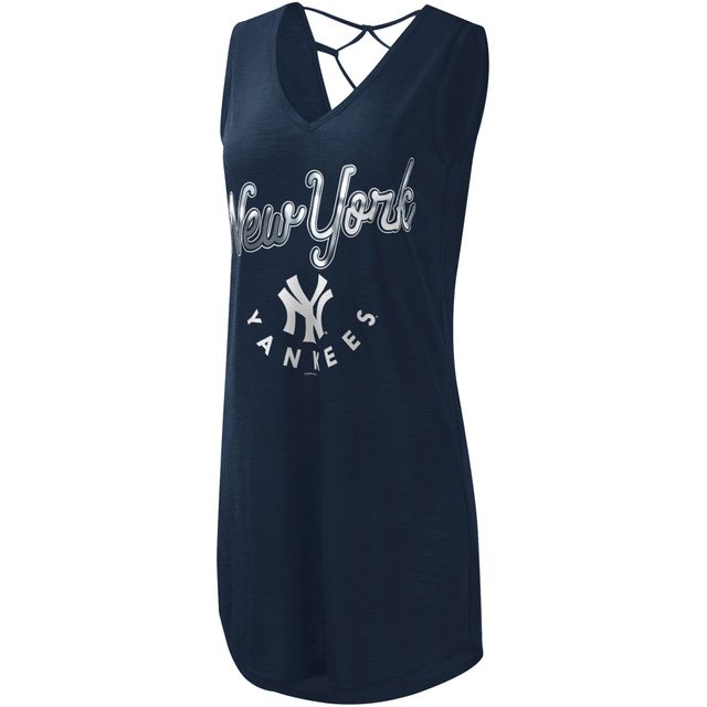 Pull G-III 4Her by Carl Banks pour femme bleu marine New York Yankees Game Time Slub Beach à encolure en V - Robe cache-maillot