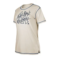 T-shirt fendu New Era blanc des York Yankees Team pour femme