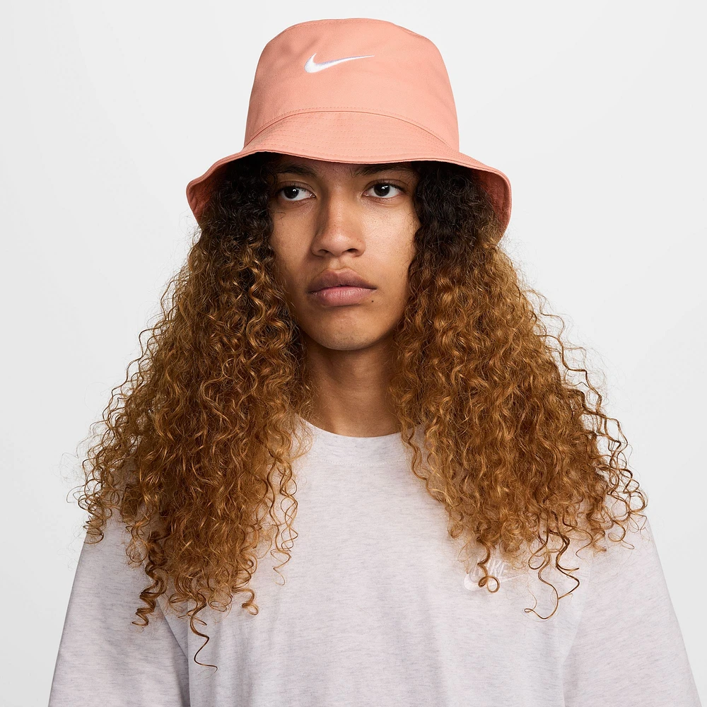 Unisex Nike Coral Swoosh Apex Bucket Hat