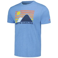 League Collegiate Wear pour hommes Carolina Blue North Tar Heels Hyper Local Victory Falls T-shirt triple mélange