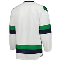Men's Under Armour White Notre Dame Fighting Irish Team Replica Hockey Jersey