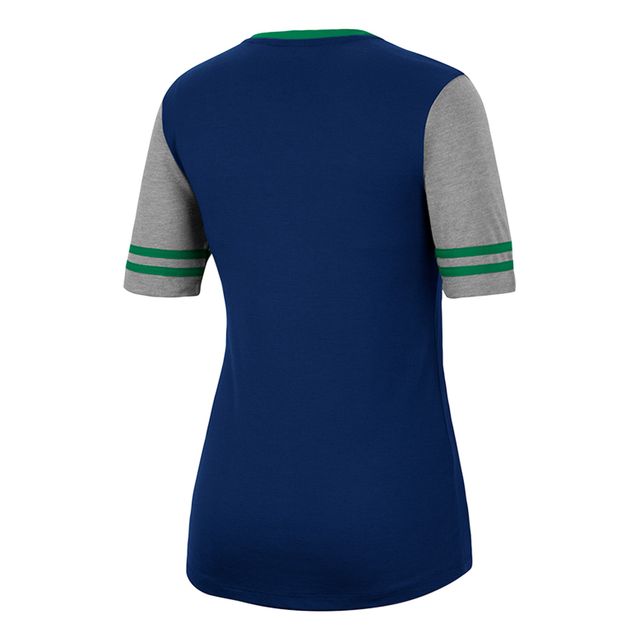 T-shirt à encolure en V pour femme Colosseum Navy/Heathered Grey Notre Dame Fighting Irish There You Are