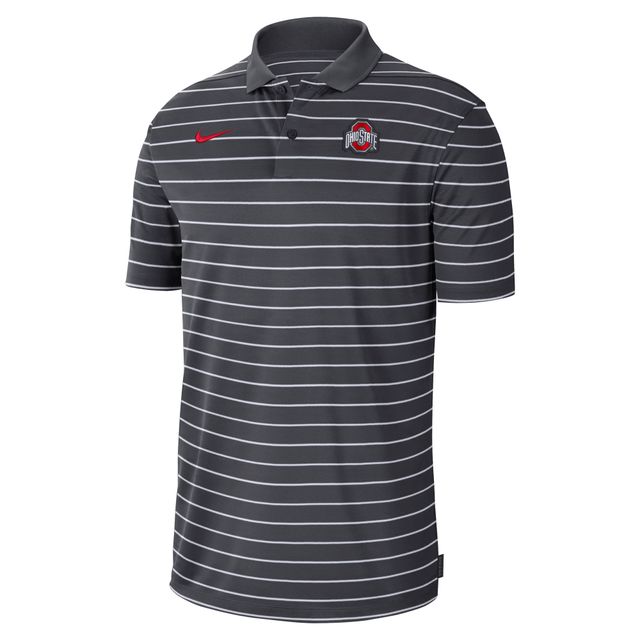 Polo de performance des entraîneurs début saison 2022 Nike anthracite pour hommes l'Ohio State Buckeyes