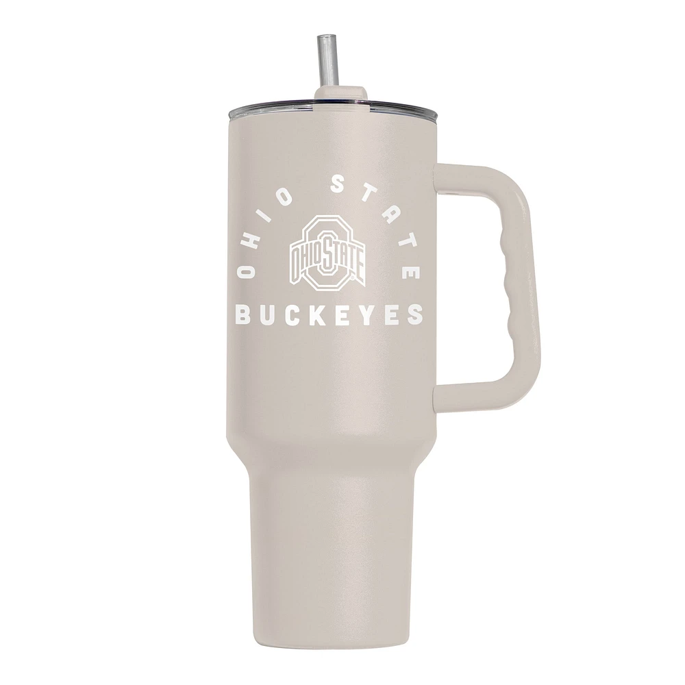 Buckeyes de l'État de l'Ohio 40oz. Gobelet Sable Soft Touch