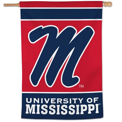 WinCraft Ole Miss Rebels Bannière verticale simple face avec logo principal 28" x 40"