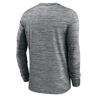 Men's Nike Oregon Ducks 2024 Sideline Velocity Performance Long Sleeve T-Shirt