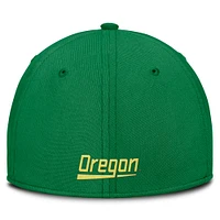 Men's Nike Green Oregon Ducks 2025 Dugout Coaches Rise Swoosh Performance Flex Hat