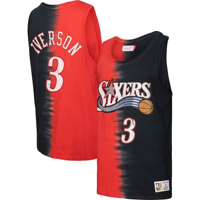 Mitchell & Ness Allen Iverson pour homme Noir/Rouge Philadelphia 76ers Hardwood Classics Tie-Dye Nom et numéro - Débardeur