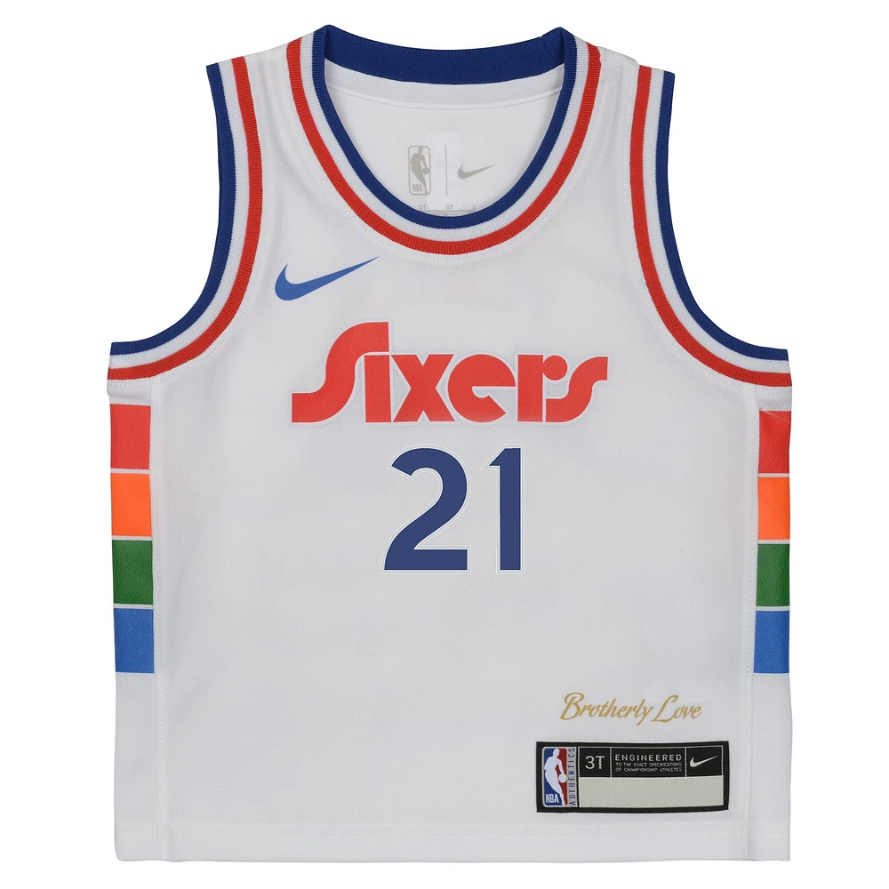 Maillot de joueur Nike Joel Embiid pour enfant blanc Philadelphia 76ers 2024/25 Swingman - Édition City