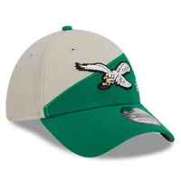 Men's New Era Cream/Kelly Green Philadelphia Eagles 2023 Sideline Historic 39THIRTY Flex Hat