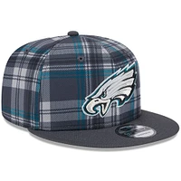 Men's New Era Gray Philadelphia Eagles 2024 Sideline Statement 9FIFTY Snapback Hat