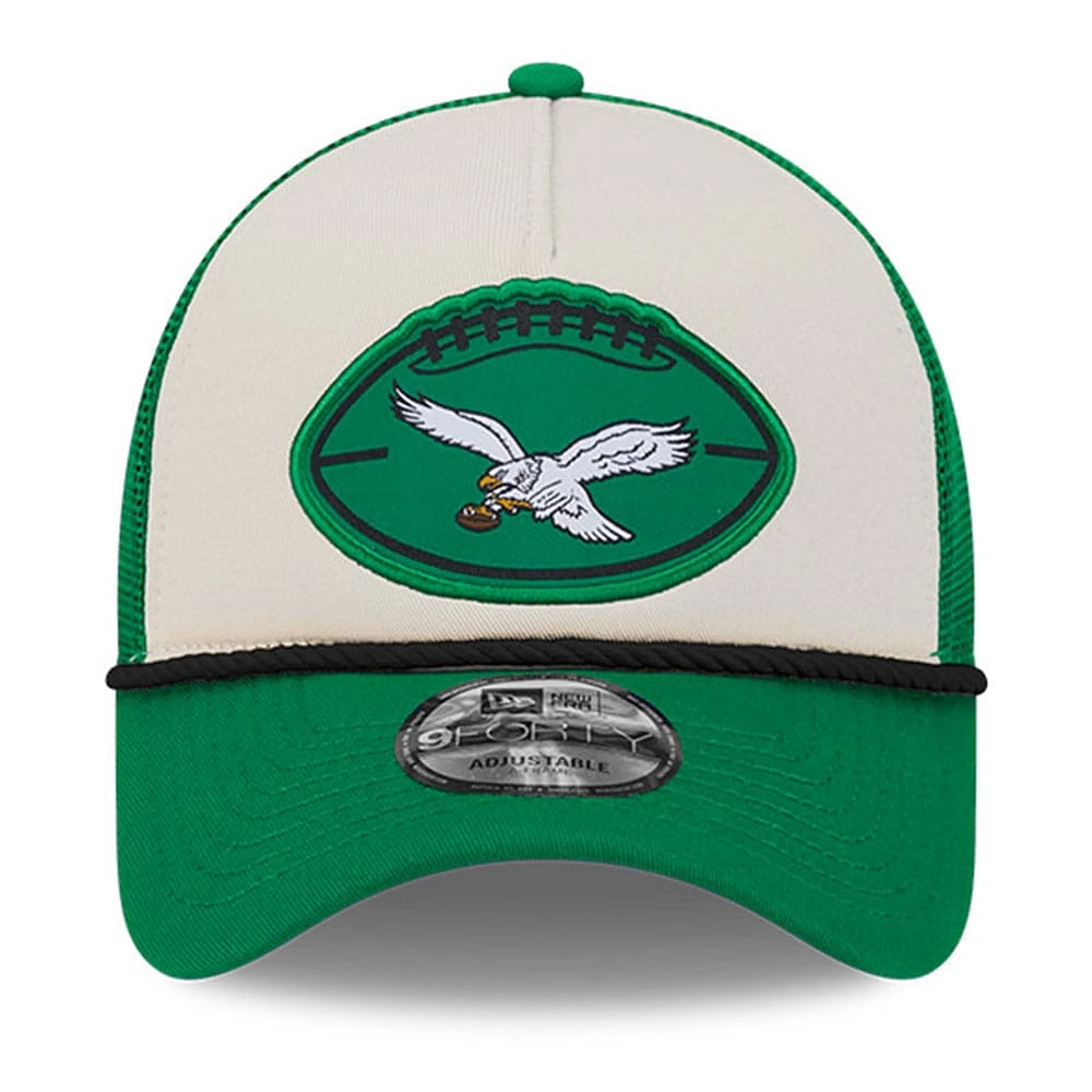 Men's New Era Stone/Kelly Green Philadelphia Eagles 2024 NFL Sideline Historic 9FORTY A-Frame Trucker Adjustable Hat