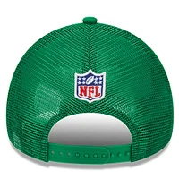 Men's New Era Stone/Kelly Green Philadelphia Eagles 2024 NFL Sideline Historic 9FORTY A-Frame Trucker Adjustable Hat