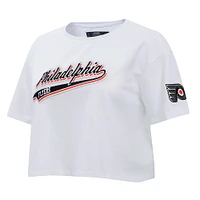T-shirt court blanc Pro Standard des Flyers de Philadelphie Boxy Script Tail pour femmes