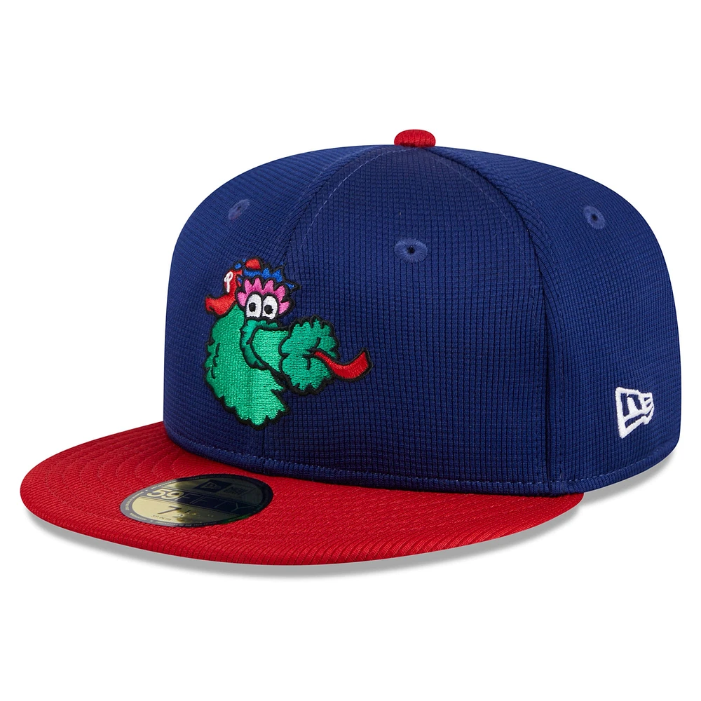 Casquette ajustée 59FIFTY d'entraînement au bâton des Phillies de Philadelphie 2024 New Era pour hommes, bleu marine