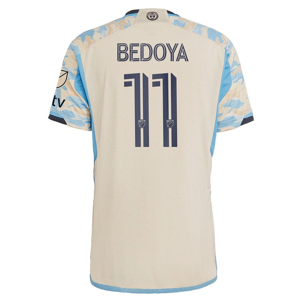 Maillot Philadelphia Union 2023 For Philly adidas Alejandro Bedoya Tan pour homme
