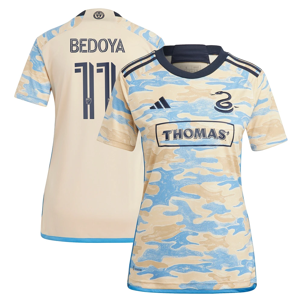 Maillot Philadelphia Union 2023 For Philly adidas Alejandro Bedoya Tan pour femme
