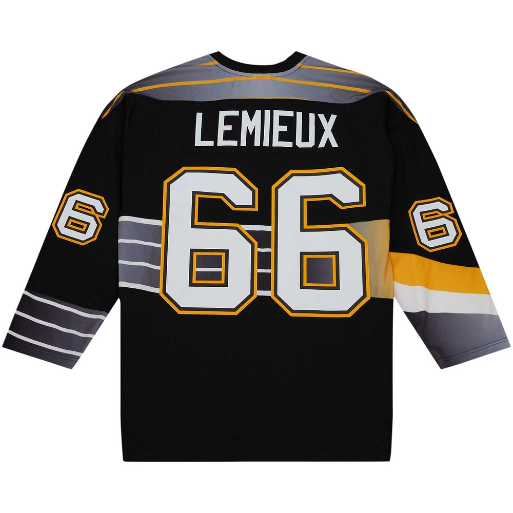 Men's Mitchell & Ness Mario Lemieux Black Pittsburgh Penguins Captain's Patch 1996/97 Blue Line Player Jersey