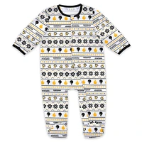 Newborn WEAR by Erin Andrews Pittsburgh Penguins Allover Print Full-Zip Sleeper & Bib Christmas Set