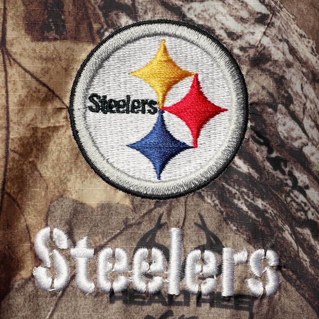 Dunbrooke Realtree Camo Pittsburgh Steelers Circle Sportsman Veste imperméable compressible entièrement zippée pour hommes
