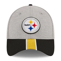 Casquette flexible 39THIRTY rayée Pittsburgh Steelers New Era gris chiné/noir pour hommes
